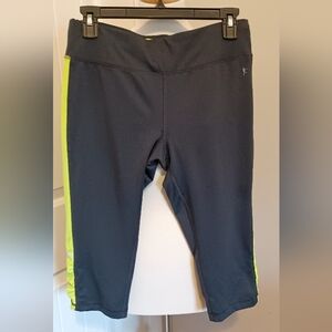 DANSKINS WOMENS YOGA  LEGGINGS FITTED SZ MED #J04